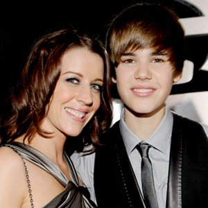 Justin Bieber, Pattie Mallette Justin Bieber, Pattie Mallette
